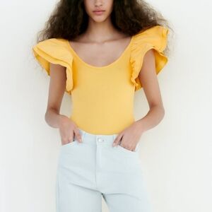 ZARA BODYSUIT WITH RUFFLES SIZE MEDIUM